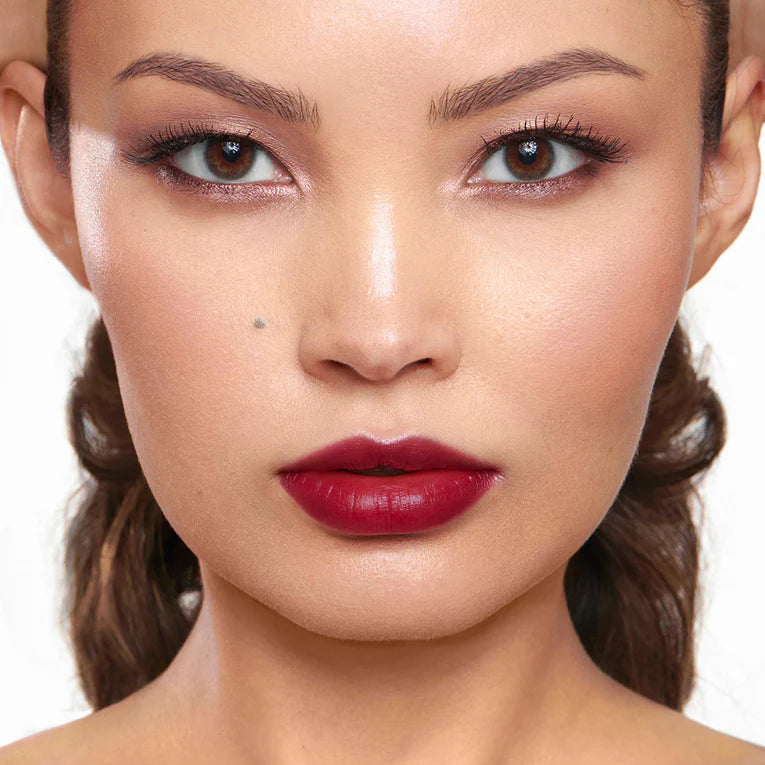 WonderBlade© Lip Stain Masque - Divine (burgundy red)