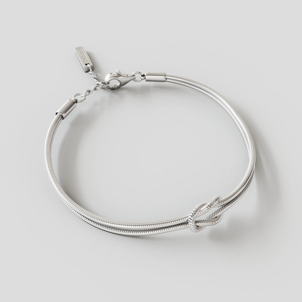 Forever Knot Bracelet – Meaningful Gift for Couples, Best Friends & Family